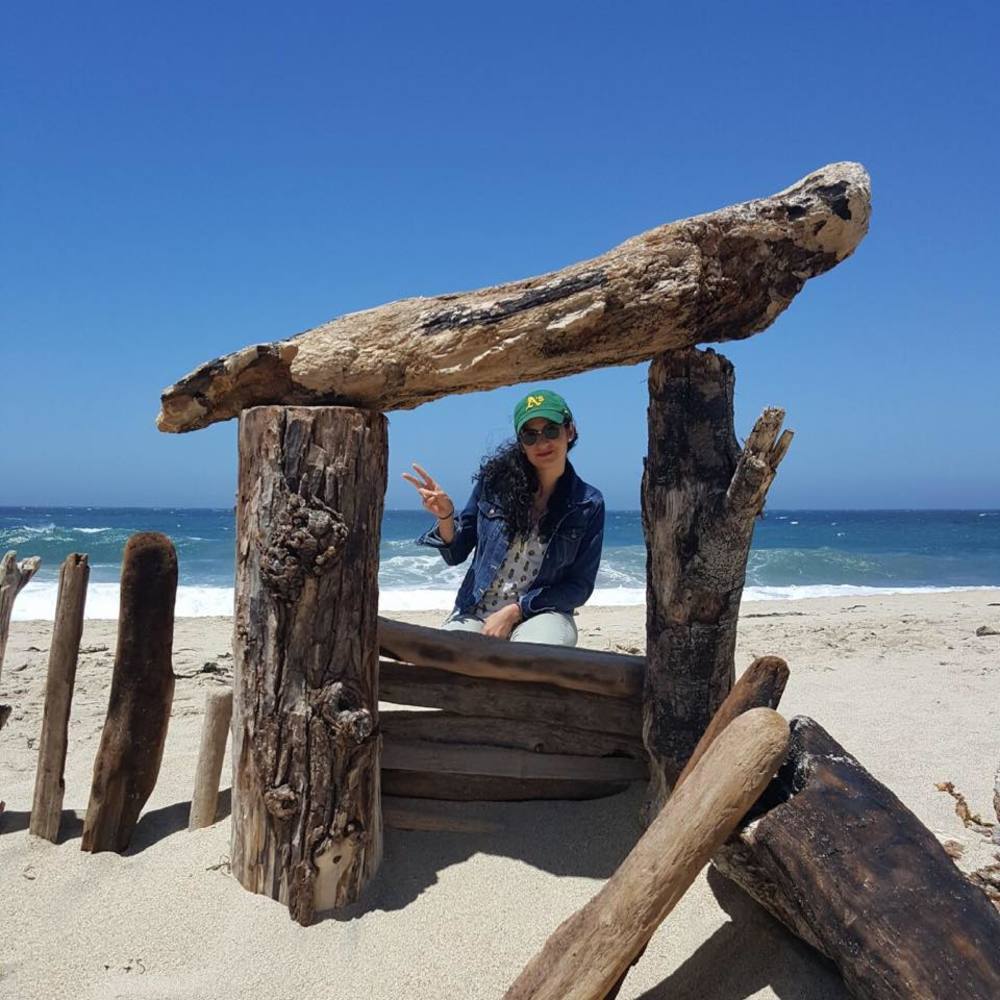 Meet your Posher, Daniela